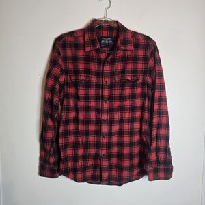 American Eagle Outfitters Red and Black Flannel Shirt Small